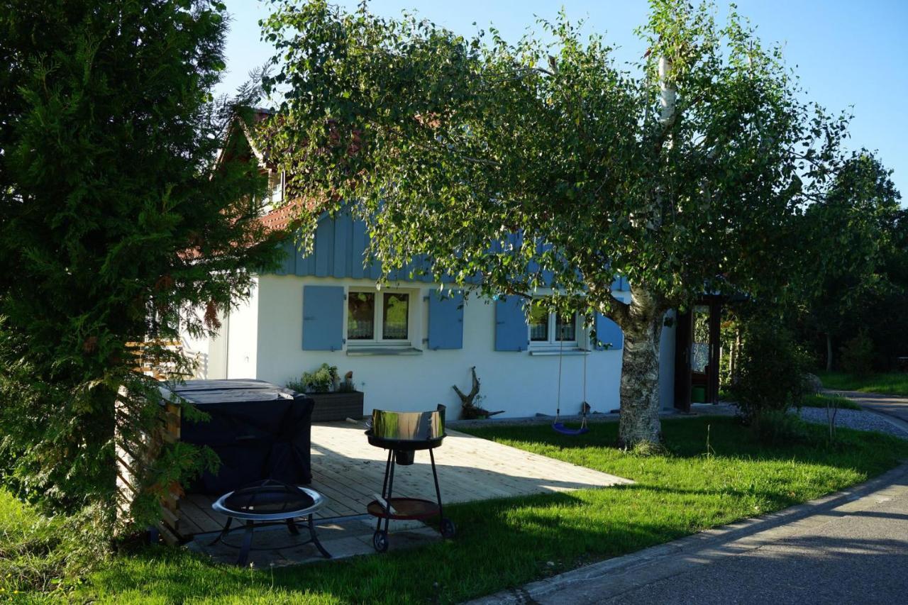 Knuschbrhaisle Oberreute Buitenkant foto